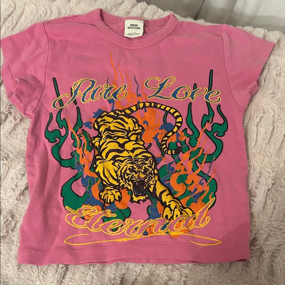 UO Pure Love Tiger Baby Tee - Pink